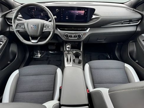 Used 2024 Buick Envista Preferred w/ Convenience I Package FWD image 21