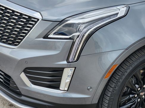 Certified 2022 Cadillac XT5 Premium Luxury w/ Technology Package FWD image 28