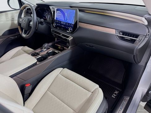 Certified 2025 Lexus RX 350 FWD w/ Convenience Package image 30