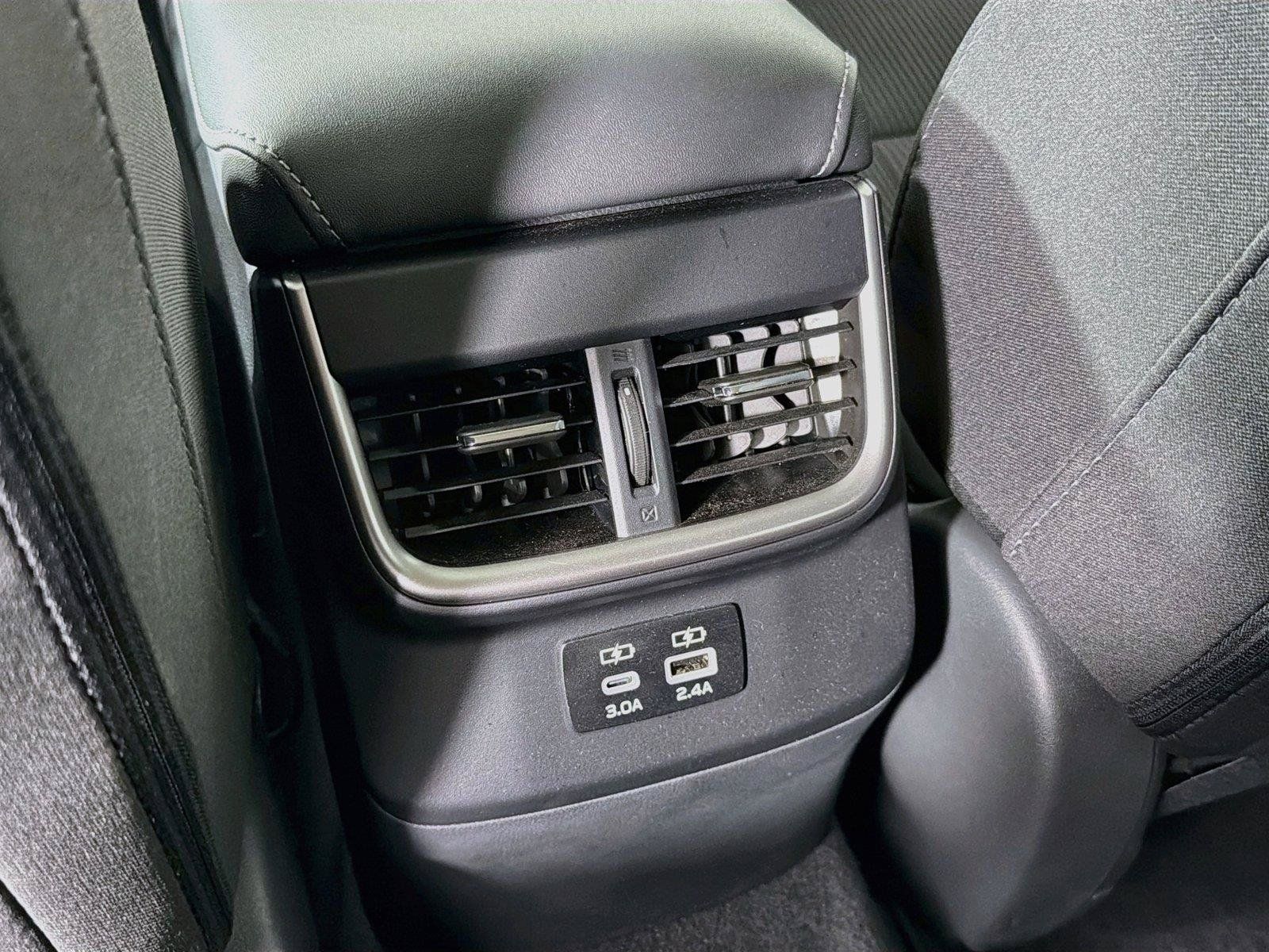 Used 2025 Subaru Legacy Premium AWD/4WD image 29