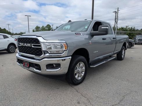 Used 2024 RAM 3500 Big Horn AWD/4WD image 8