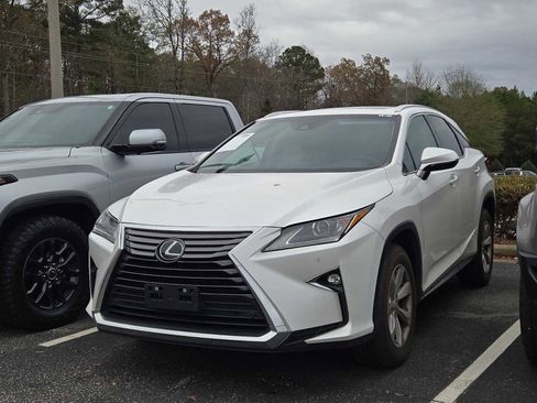 Used 2017 Lexus RX 350 AWD image 3