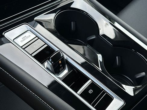 New 2026 Volkswagen Atlas SE FWD image 20
