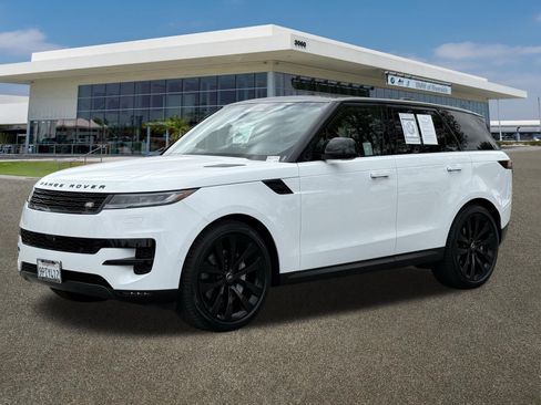Used 2024 Land Rover Range Rover Sport SE AWD/4WD image 5