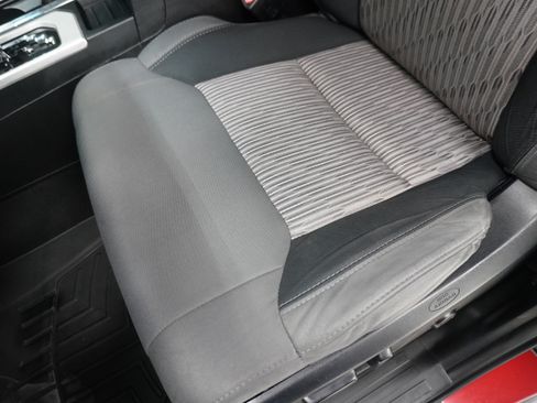 Used 2014 Toyota Tundra SR5 AWD/4WD image 14