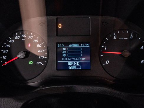 Used 2021 Mercedes-Benz Sprinter 2500 w/ Driver Convenience Package image 17
