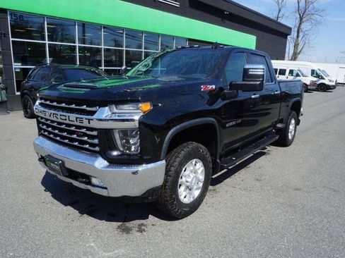 Used 2020 Chevrolet Silverado 2500 LTZ w/ Z71 Off-Road Package AWD/4WD image 2