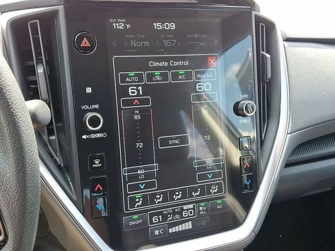 Certified 2025 Subaru Crosstrek 2.5i Premium AWD/4WD image 15