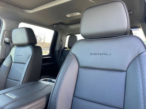 New 2026 GMC Sierra 3500 Denali w/ Denali Reserve Package image 13