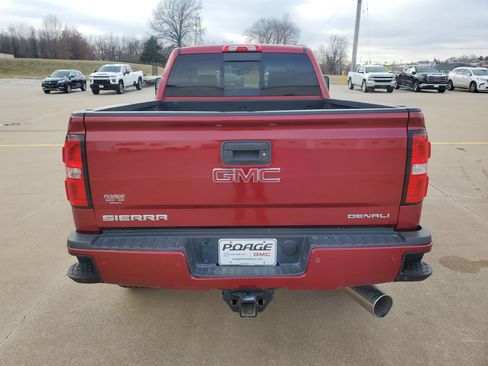 Used 2018 GMC Sierra 2500 Denali w/ Duramax Plus Package image 32