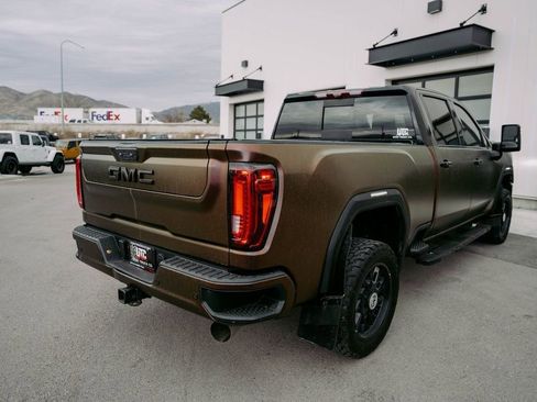 Used 2022 GMC Sierra 2500 Denali w/ Denali Ultimate Package image 9