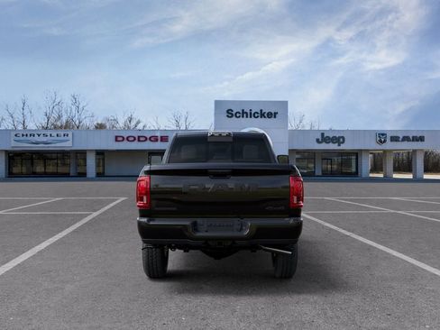 New 2026 RAM 3500 Big Horn AWD/4WD image 7