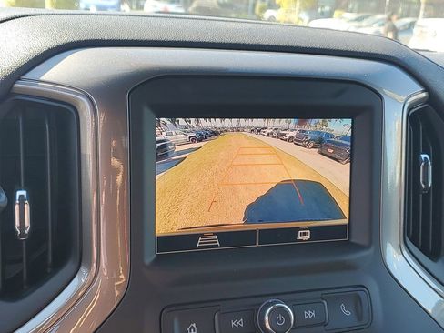 New 2026 Chevrolet Silverado 1500 Custom Trail Boss w/ LPO, Dark Essentials Package AWD/4WD image 24