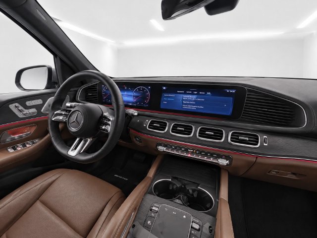 Used 2024 Mercedes-Benz GLS 450 4MATIC image 28