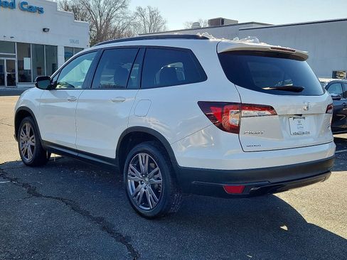 Certified 2022 Honda Pilot Sport image 4