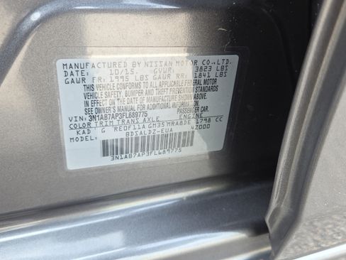 Used 2015 Nissan Sentra SV FWD image 18