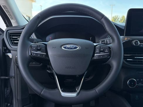 Used 2023 Ford Escape Active image 15