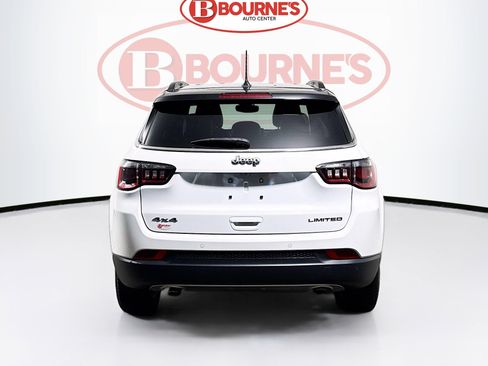 Used 2023 Jeep Compass Limited AWD/4WD image 8
