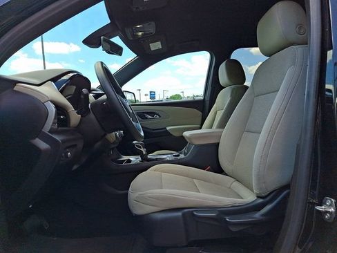 Used 2022 Chevrolet Traverse LS w/ Midnight/Sport Edition AWD/4WD image 14