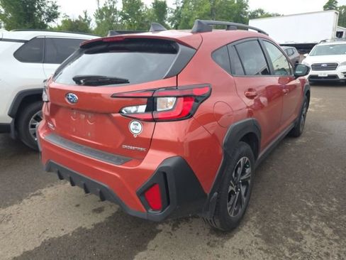 Used 2024 Subaru Crosstrek 2.0i Premium AWD/4WD image 8