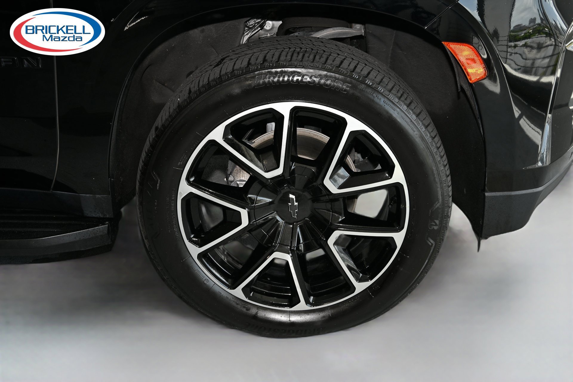 Used 2021 Chevrolet Suburban RST w/ Luxury Package RWD image 42