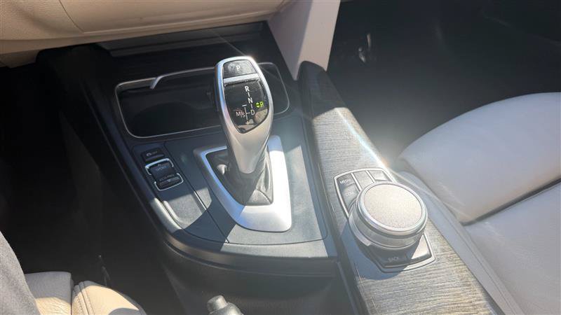 Used 2018 BMW 330i Gran Turismo xDrive AWD/4WD image 36