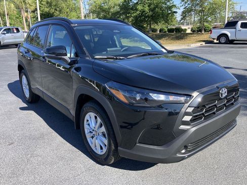 New 2026 Toyota Corolla Cross LE FWD image 7