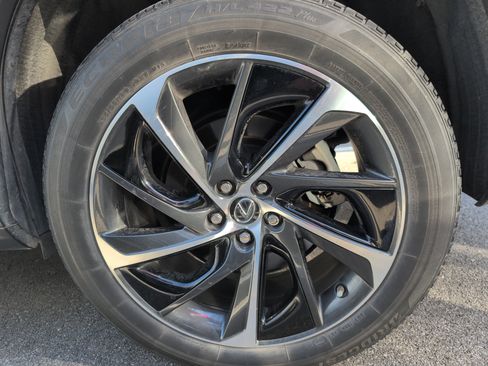 Used 2019 Lexus RX 350 FWD w/ Luxury Package image 5