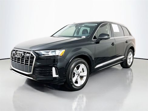Used 2023 Audi Q7 2.0T Premium w/ Convenience Package image 3