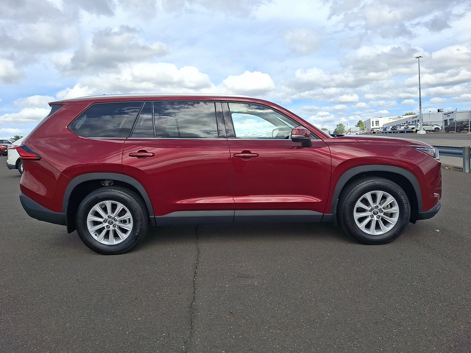 Used 2024 Toyota Grand Highlander AWD image 7