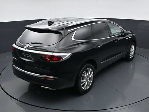 Used 2023 Buick Enclave Essence w/ Experience Buick Package FWD image 33