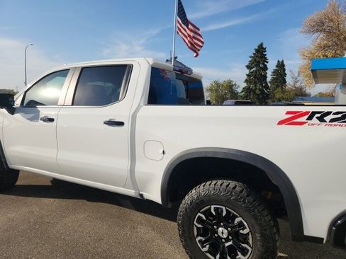 Certified 2024 Chevrolet Silverado 1500 ZR2 image 33