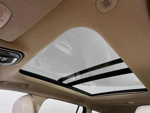 Used 2021 Jeep Grand Cherokee L Limited image 21