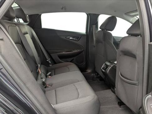 Used 2023 Chevrolet Malibu LT FWD image 18