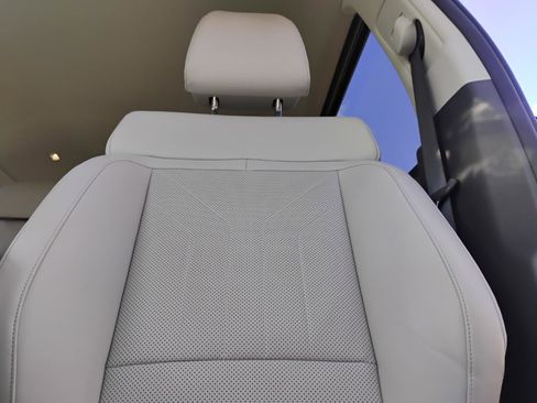 Used 2024 Hyundai Santa Fe SEL image 17