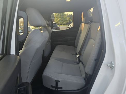 Used 2024 Toyota Tacoma SR5 AWD/4WD image 26