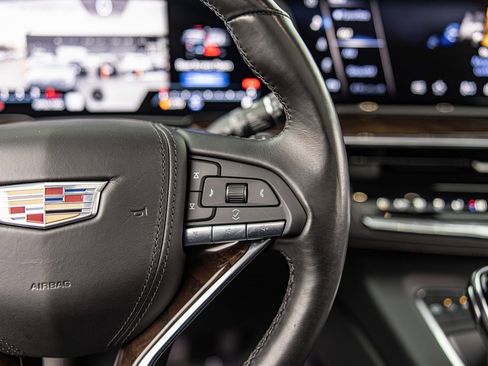 Used 2023 Cadillac Escalade Sport Platinum w/ LPO, ONYX Package image 29