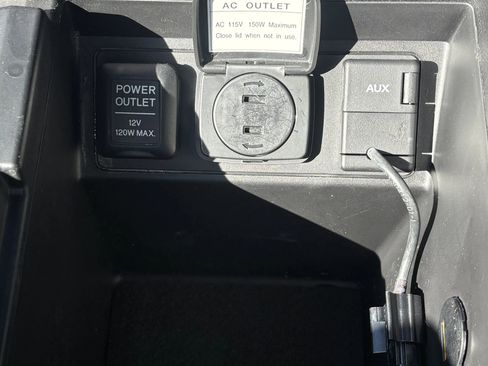 Used 2012 Honda Pilot Touring image 28