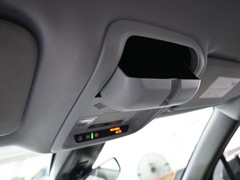 Used 2021 Chevrolet Blazer LT image 28