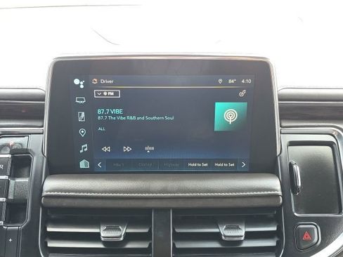 Used 2023 Chevrolet Tahoe Z71 w/ Luxury Package image 39