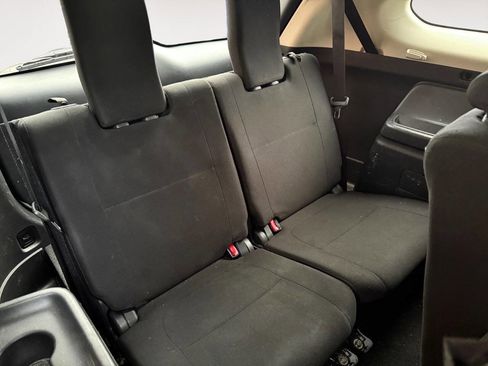 Used 2017 Mitsubishi Outlander ES image 14