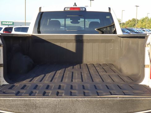 Used 2020 RAM 1500 Big Horn image 14