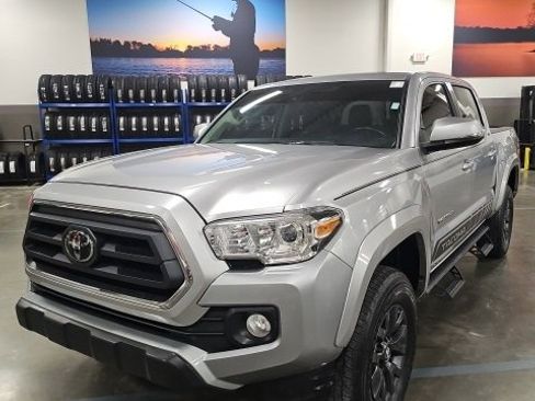 Used 2023 Toyota Tacoma SR5 image 2