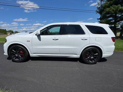 Used 2018 Dodge Durango SRT w/ Technology Group AWD/4WD image 3
