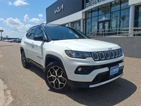 Used 2025 Jeep Compass Limited AWD/4WD image 1