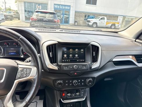 Used 2019 GMC Terrain SLE w/ Driver Convenience Package AWD/4WD image 14