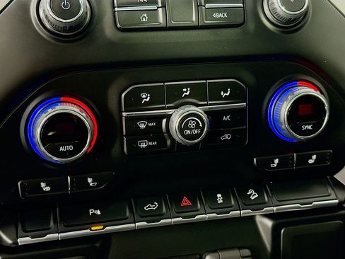 Used 2022 Chevrolet Silverado 1500 LT Trail Boss w/ Safety Package image 16