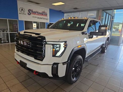 Used 2024 GMC Sierra 2500 AT4 w/ AT4 Premium Plus Package AWD/4WD image 1
