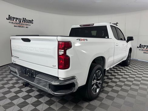 Used 2023 Chevrolet Silverado 1500 LT AWD/4WD image 7