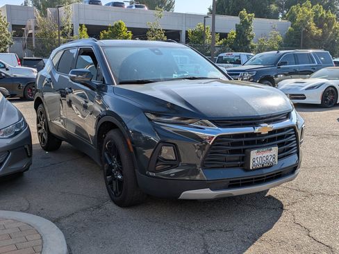 Used 2020 Chevrolet Blazer LT w/ Sound & Technology Package image 2